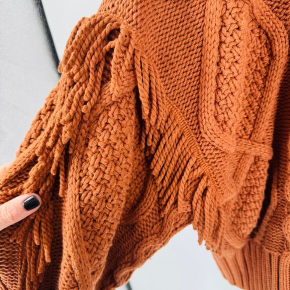 Line & Dot Chunky Cable Knit Sweater Brown Fringe Detail Women’s Size Medium - Picture 4 of 7